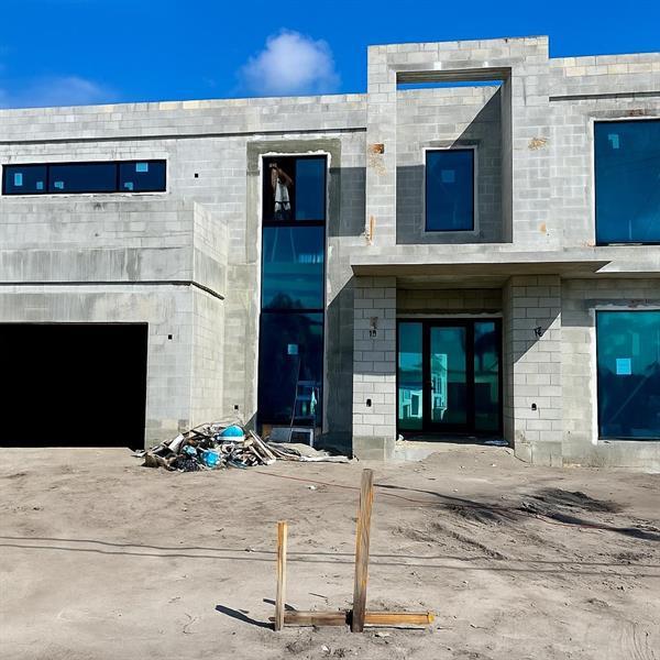 2 of 32 - 1205 Avocado Isle, Fort Lauderdale, FL