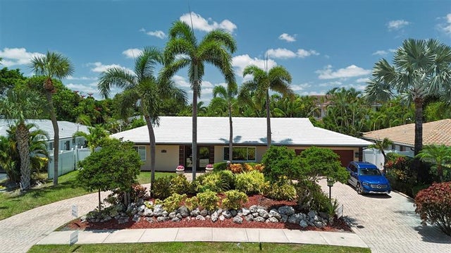 1 of 29 - 4131 Bayview Dr, Fort Lauderdale, FL