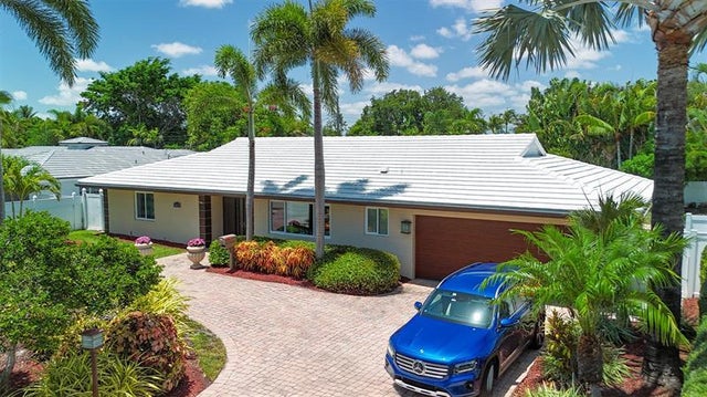 3 of 29 - 4131 Bayview Dr, Fort Lauderdale, FL