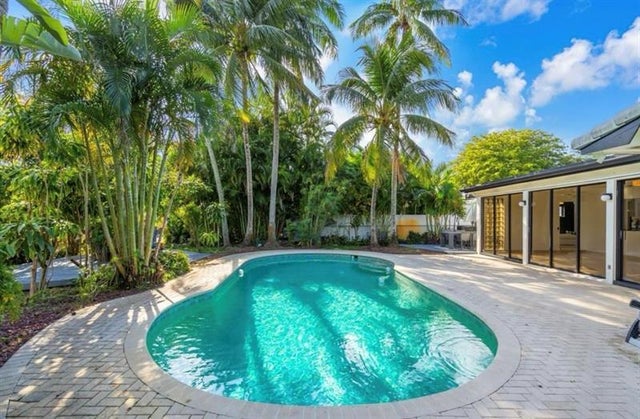1 of 27 - 4408 Monroe, Hollywood, FL