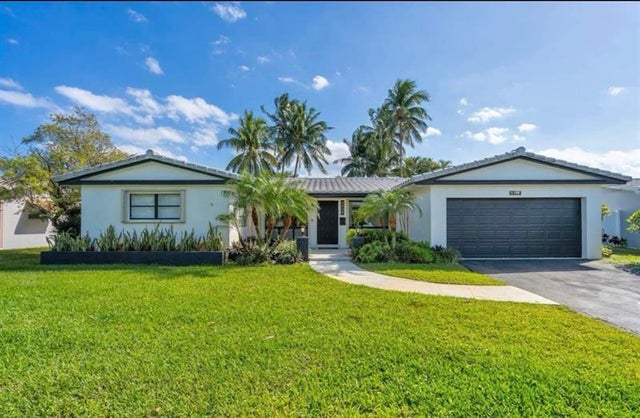 2 of 27 - 4408 Monroe, Hollywood, FL