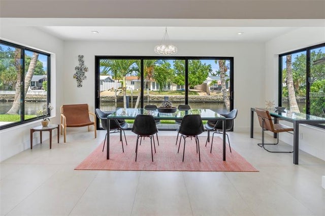 5 of 37 - 2500 Ne 17th Ter, Wilton Manors, FL