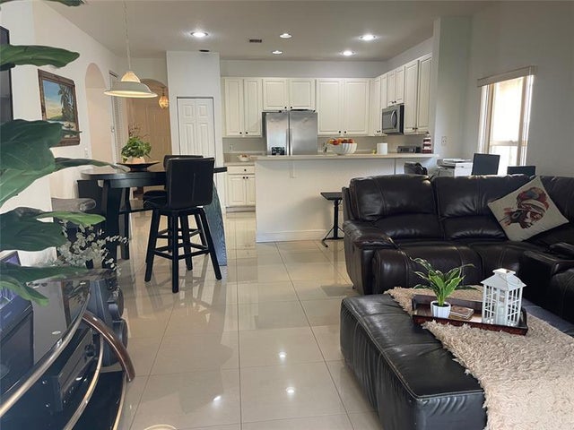 4 of 26 - 13758 Sw 31st St, Miramar, FL