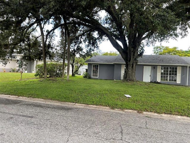 2 of 54 - 4030 School, Labelle, FL