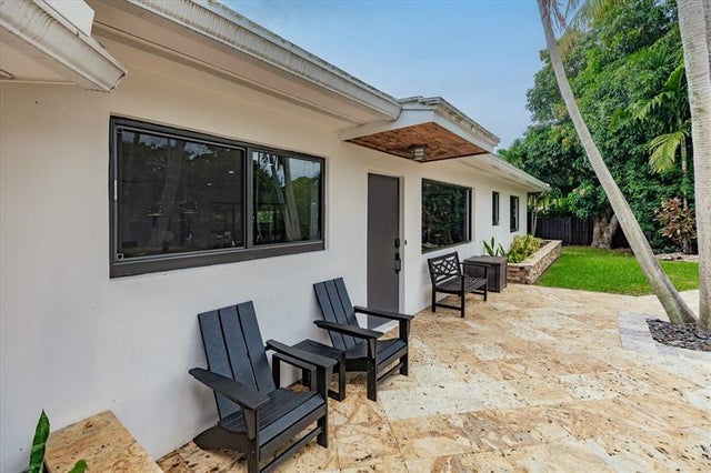 2 of 33 - 1900 Bayview Drive, Fort Lauderdale, FL