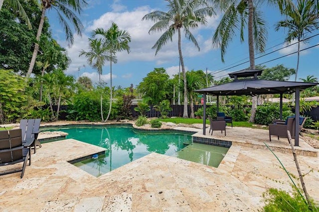 3 of 33 - 1900 Bayview Drive, Fort Lauderdale, FL