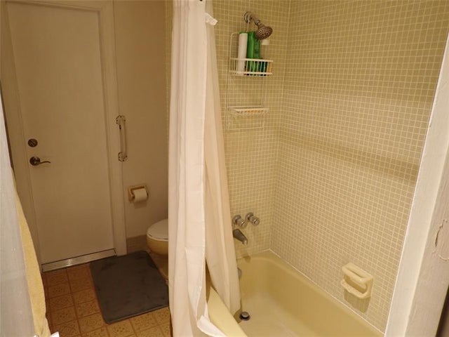 5 of 18 - 8501 Nw 19th St, Pembroke Pines, FL