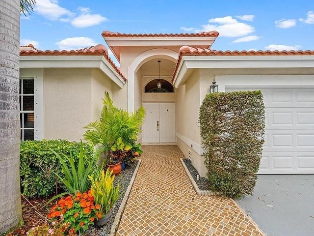 2 of 26 - 12119 Sunset Point Circle, Wellington, FL