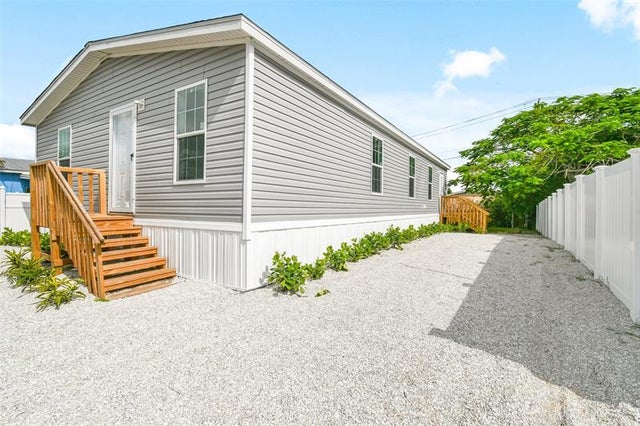 2 of 30 - 6989 Se Ridgeway Terr, Hobe Sound, FL