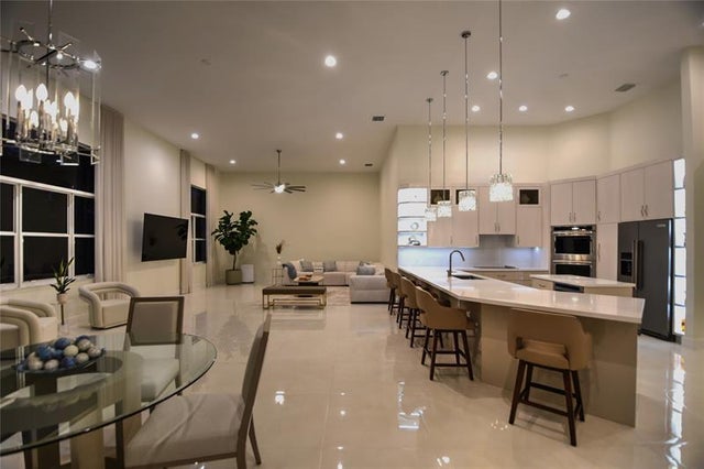2 of 27 - 13846 Sw 40th St, Davie, FL