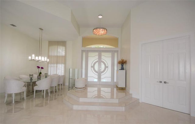 3 of 27 - 13846 Sw 40th St, Davie, FL