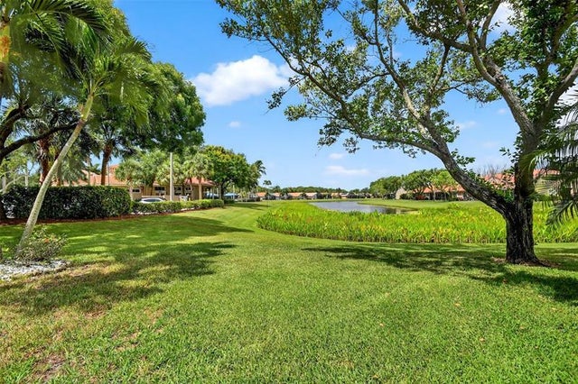 2 of 72 - 5094 Toscana Trl, Boynton Beach, FL