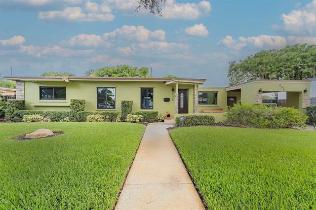 1 of 33 - 936 Nw 13th St, Fort Lauderdale, FL
