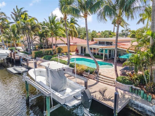 1 of 44 - 330 Se 14th Ave, Pompano Beach, FL