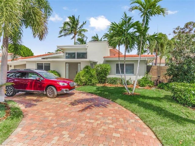 2 of 44 - 330 Se 14th Ave, Pompano Beach, FL