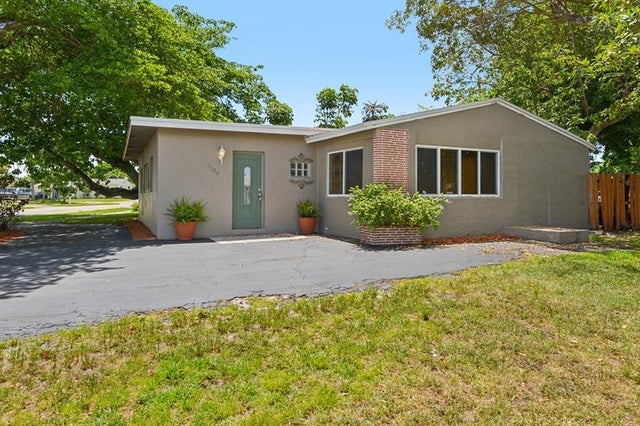 2 of 28 - 1520 Sw 47th Ter, Fort Lauderdale, FL