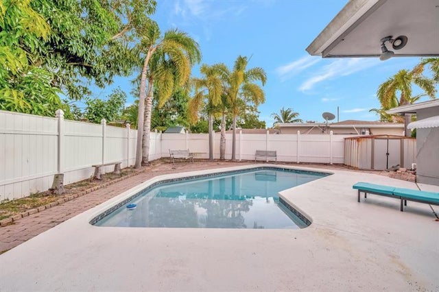 3 of 36 - 1506 Sw 3rd Ave, Pompano Beach, FL