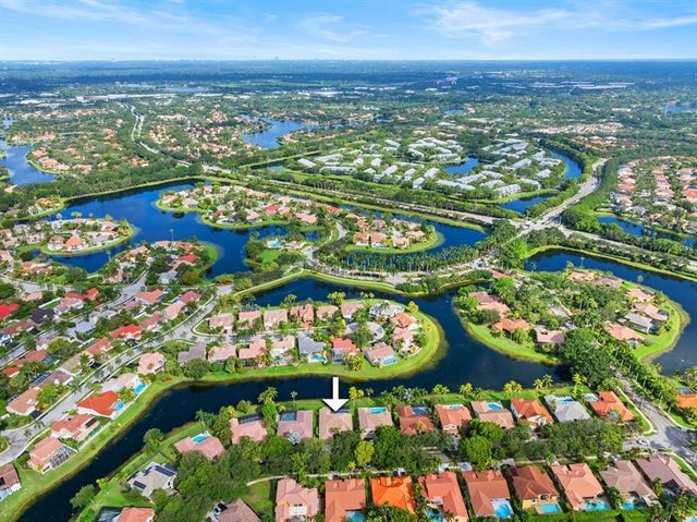 2 of 36 - 1110 Fairfax Ln, Weston, FL