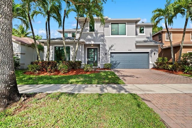 1 of 38 - 4440 E Seneca Ave, Weston, FL