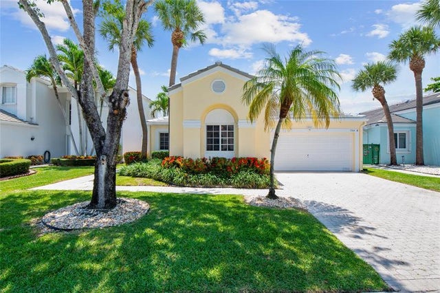 3 of 35 - 7904 Travlers Tree Dr, Boca Raton, FL
