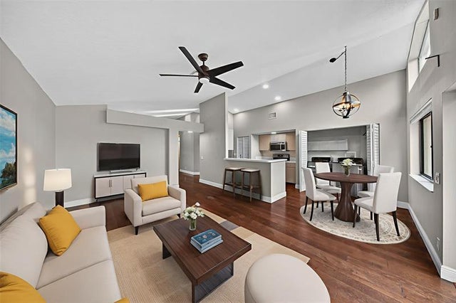 1 of 26 - 9801 Nw 18th Pl, Plantation, FL
