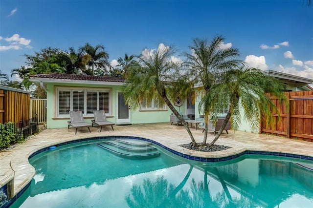 4 of 59 - 904 Ne 18th St, Fort Lauderdale, FL