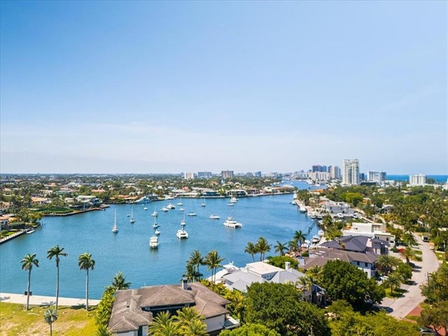 5 of 27 - 1635 Seabreeze Blvd, Fort Lauderdale, FL