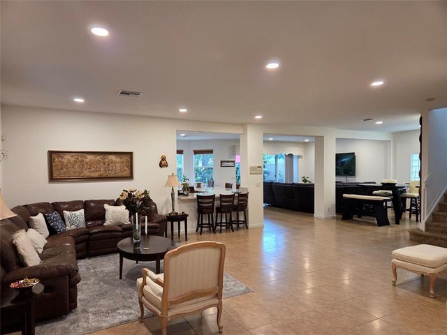 4 of 34 - 383 Berenger Walk, Royal Palm Beach, FL