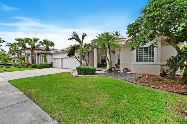 3 of 35 - 16750 Nw 19th St, Pembroke Pines, FL
