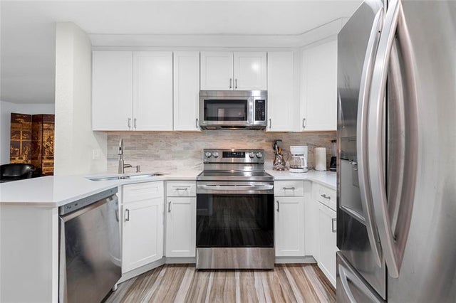 2 of 35 - 254 Nw 2nd Way, Deerfield Beach, FL