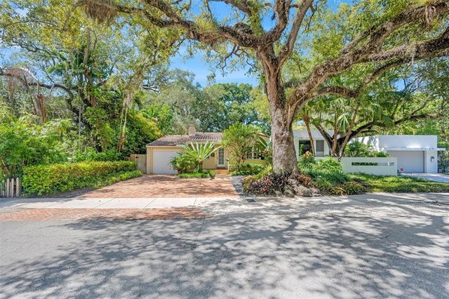4 of 38 - 1617 Se 2nd St, Fort Lauderdale, FL