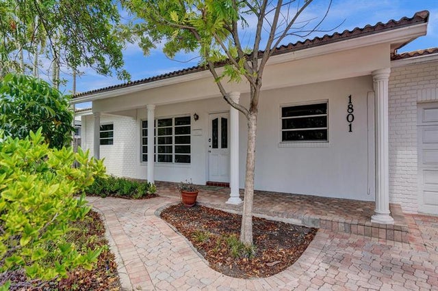 4 of 40 - 1801 Ne 23rd Ave, Fort Lauderdale, FL