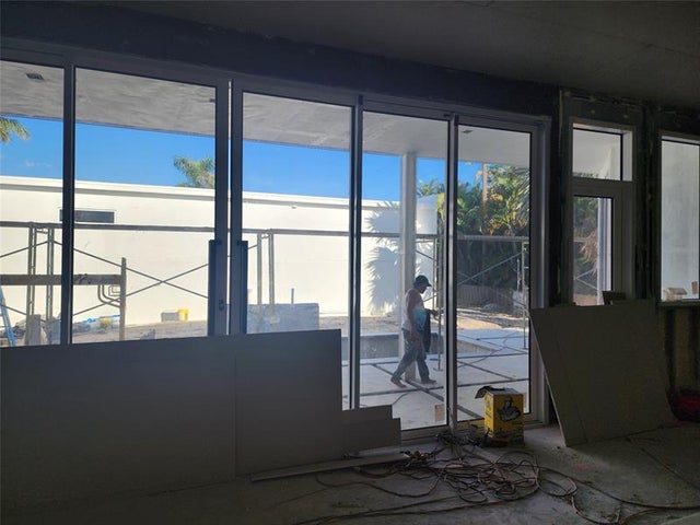 5 of 13 - 40 Ne 16th Pl, Fort Lauderdale, FL