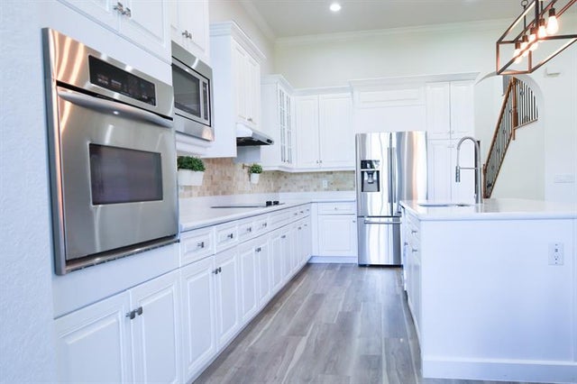 4 of 28 - 9597 Cinnamon Ct, Parkland, FL