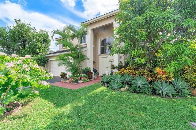 1 of 50 - 5524 Nw 55th Dr, Coconut Creek, FL