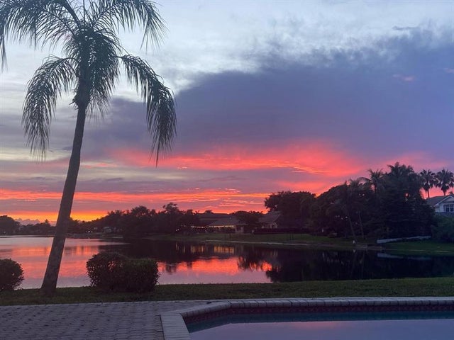 4 of 17 - 1855 Sw 101st Ave, Davie, FL