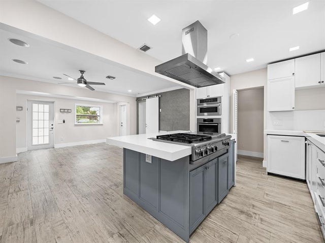 5 of 30 - 714 Ne 16th Ave, Fort Lauderdale, FL