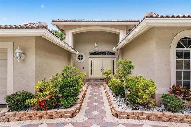 4 of 36 - 3852 Oak Ridge Cir, Weston, FL