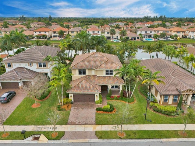 4 of 41 - 10250 Peninsula Pl, Parkland, FL