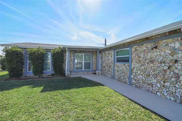 3 of 45 - 9680 Nw 25th St, Sunrise, FL