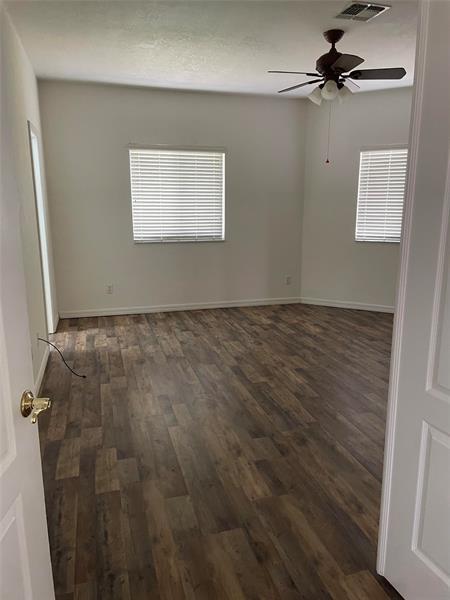 4 of 6 - 15320 Laguna Hills Dr, Fort Myers, FL