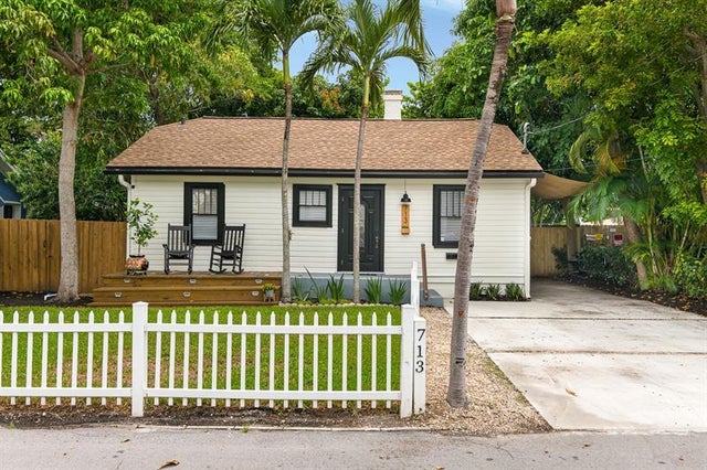 1 of 21 - 713 Ne 17th Rd, Fort Lauderdale, FL