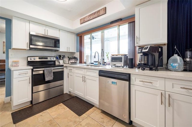 1 of 28 - 9081 Nw 21st Mnr, Sunrise, FL