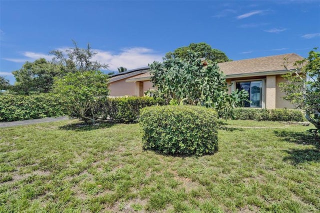 2 of 44 - 1060 Sw 55th Way, Margate, FL
