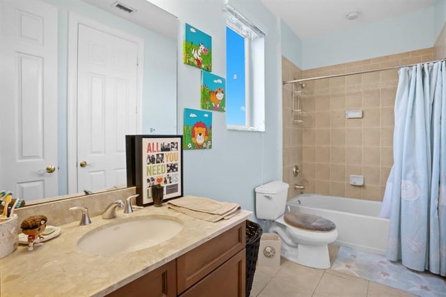 3 of 15 - 1812 Coral Heights Lane, Oakland Park, FL