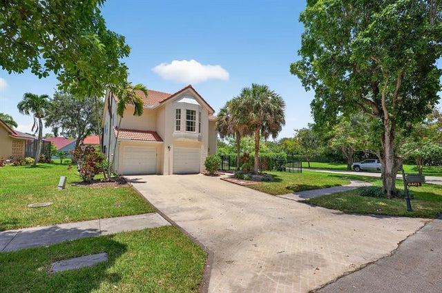 3 of 83 - 6401 Nw 58th Ter, Parkland, FL