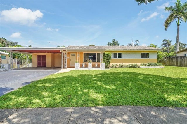 1 of 28 - 202 Sw 53 Ave, Plantation, FL