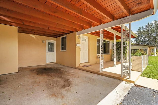 3 of 28 - 202 Sw 53 Ave, Plantation, FL