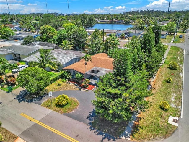 6772 Camelia Dr, Miramar