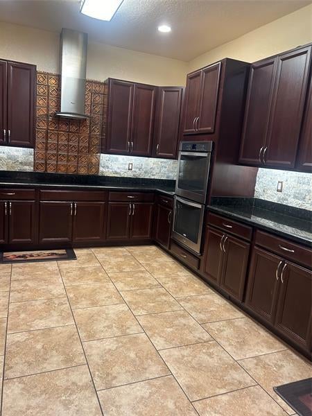 4 of 25 - 49 Se 6th St, Dania, FL